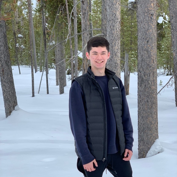 Meet your Posher, Andrew - Picture 1 of 1